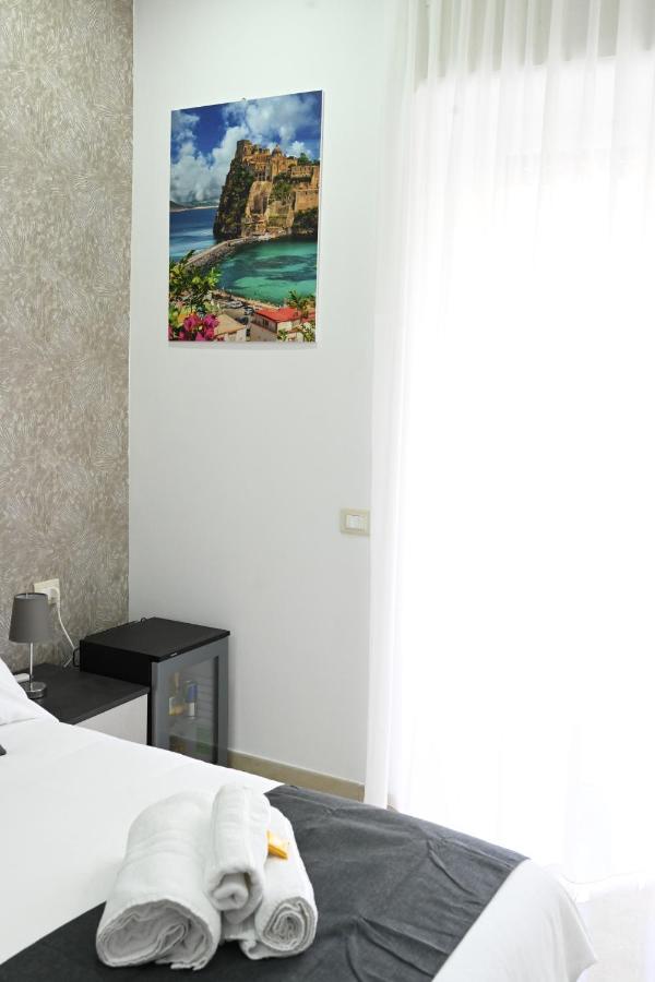 Solymar B&B Napels Buitenkant foto